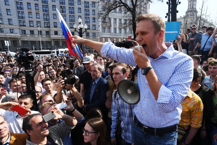 Jailed Russian opposition politician Alexei Navalny dies at 47