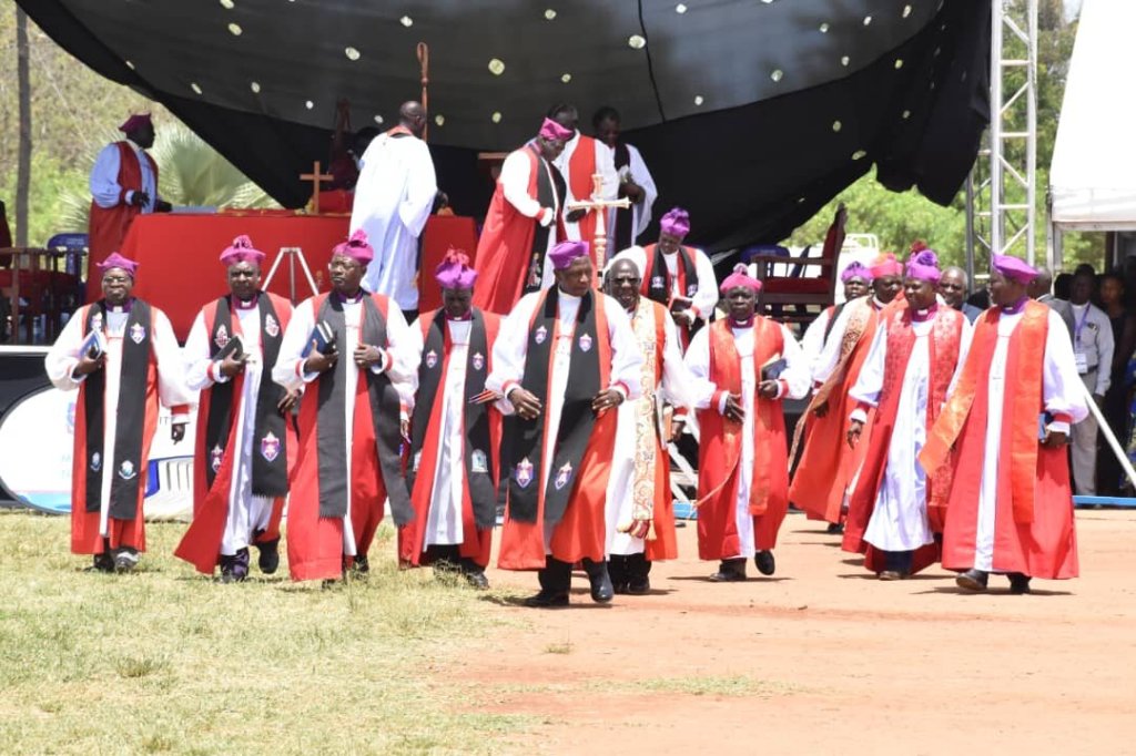 Chief Justice urges the Christian community and Acholi to forgive Idi Amin clan